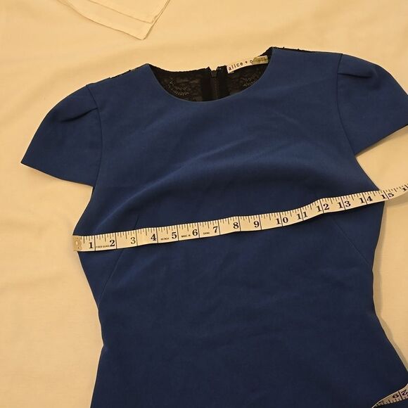 Alice+Olivia dress size 0 blue with lace inset - Picture 7 of 13
